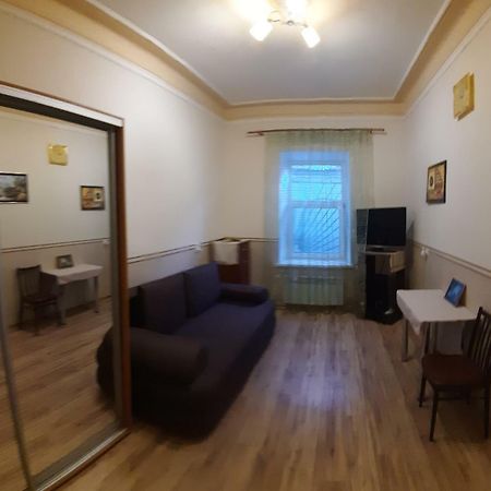 Уютная Квартира На Молдованке Одесса Экстерьер фото