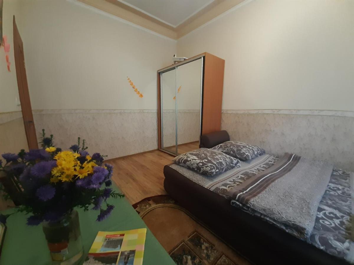 Уютная Квартира На Молдованке Одесса Экстерьер фото